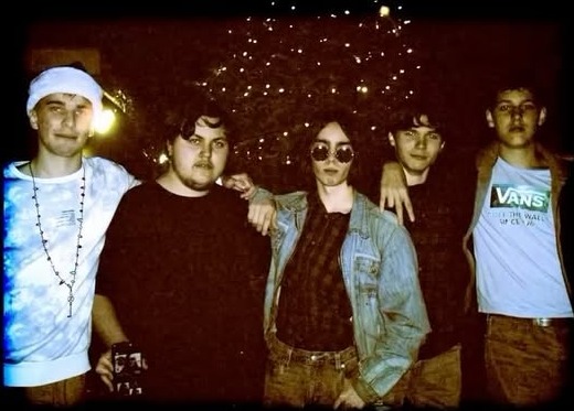 Five friends, one flash